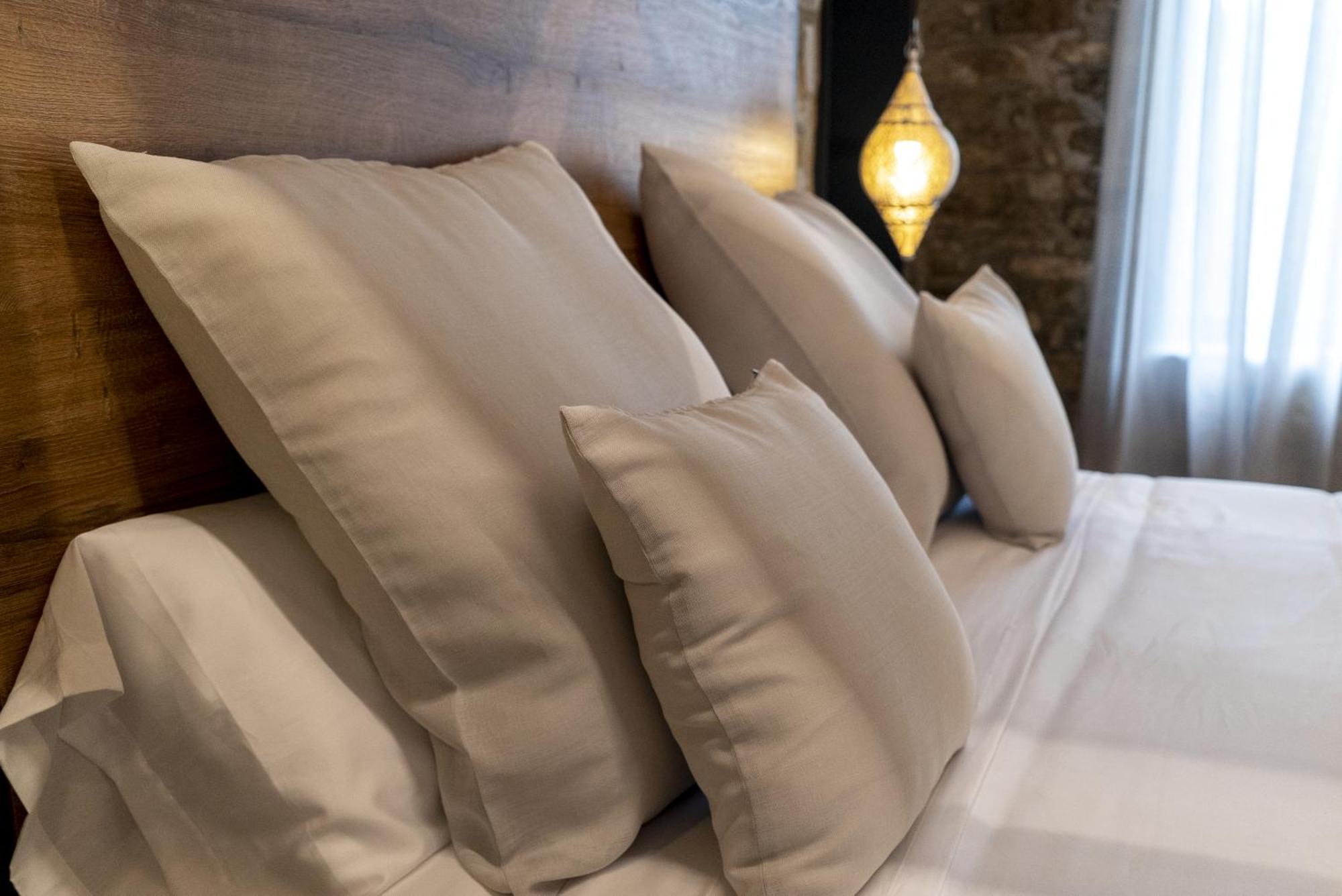 Les Quingles Hotel Calders ภายนอก รูปภาพ