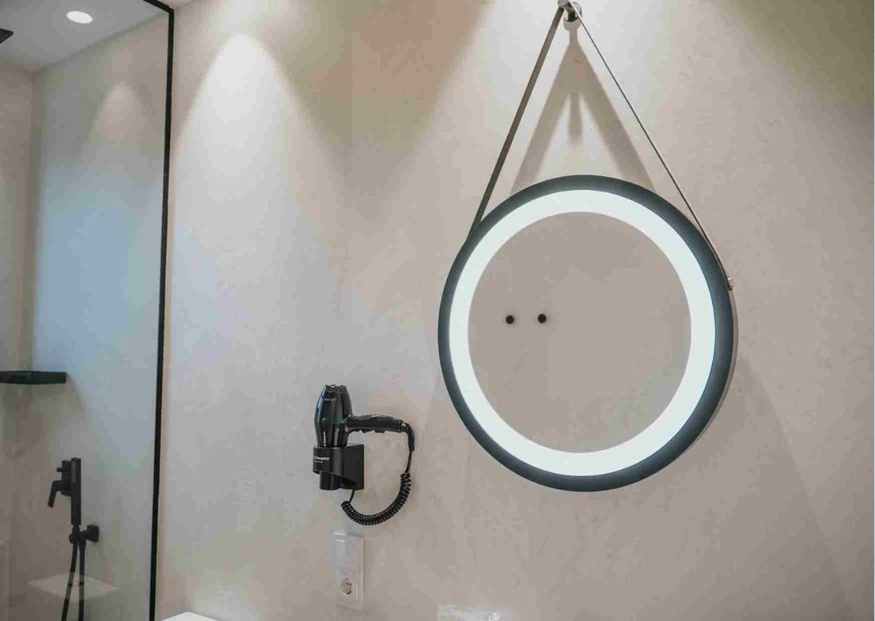 Les Quingles Hotel Calders ภายนอก รูปภาพ